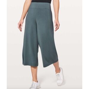 Lululemon Women Lululemon Blissed Out Culottes Crop Pants High Rise Sea Steel